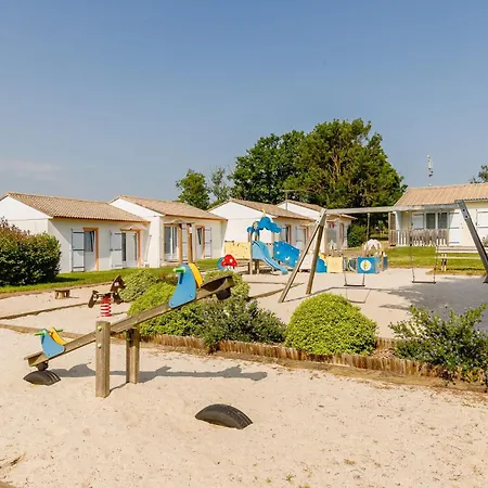 21 - La Mesange - Village *